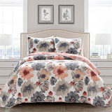 Bedding Bundle: Leah Quilt Set + Bella Comforter - King