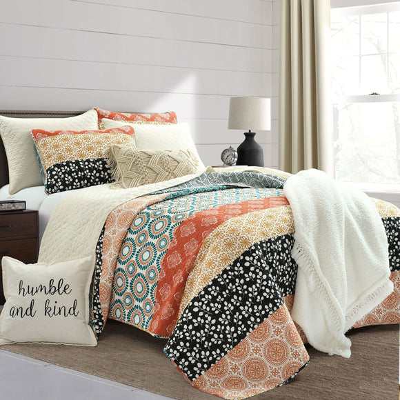 Bedding Bundle: Bohemian Stripe Quilt Set + Ava Diamond Quilt - Full/Queen