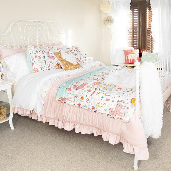 Bedding Bundle: Unicorn Heart Quilt Set + Reyna Comforter Set - Twin